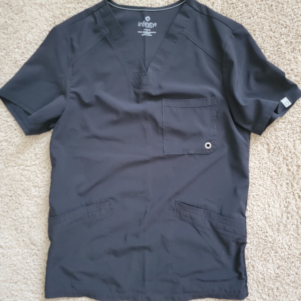 Cherokee Infinity Men's Black Scrub Top